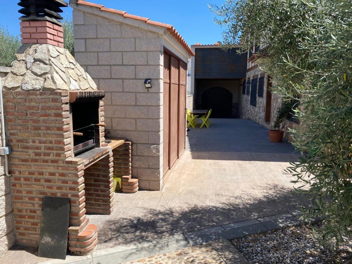 Casa Rural El Olivar De Valdefuentes Exteriör bild